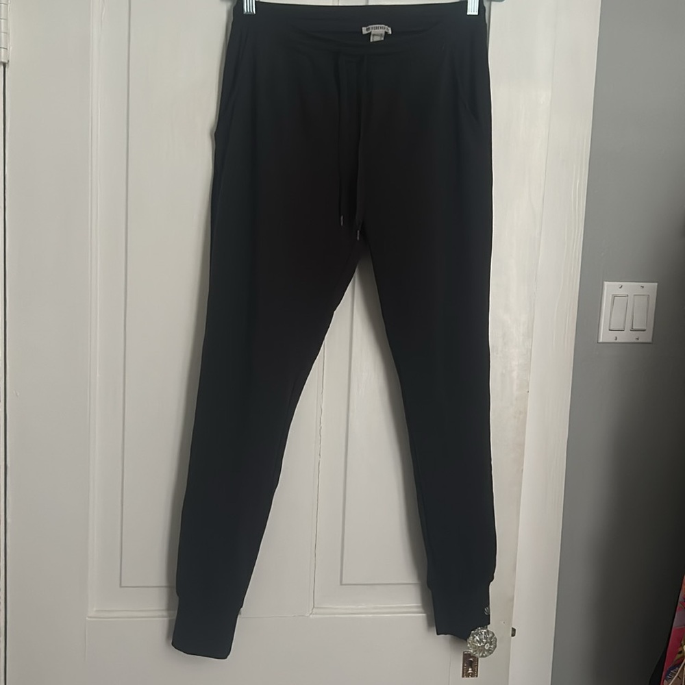 Forever 21 Active black joggers